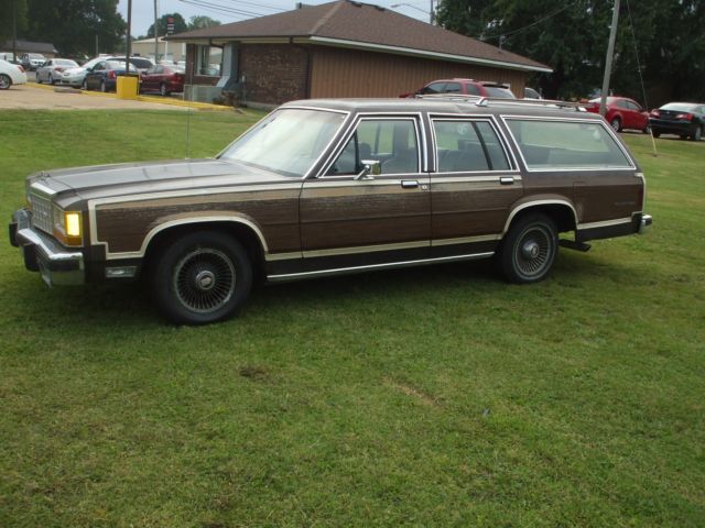 1987 Ford COUNTRY SQUIRE STATION WAGON