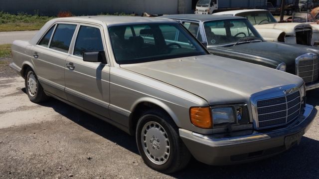 1987 Mercedes-Benz S-Class 560SEL V8 Red Leather