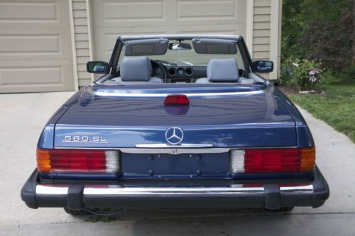 1987 Mercedes-Benz 500-Series Base Convertible 2-Door