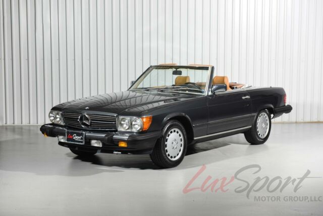 1987 Mercedes-Benz 500-Series 560 SL