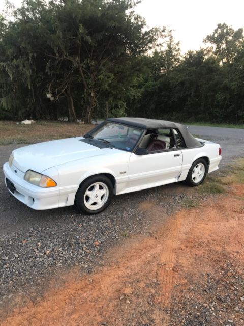 1987 Ford Mustang GT convertible