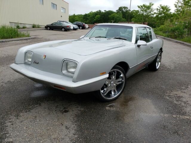 1980 Studebaker 2R10 COUPE