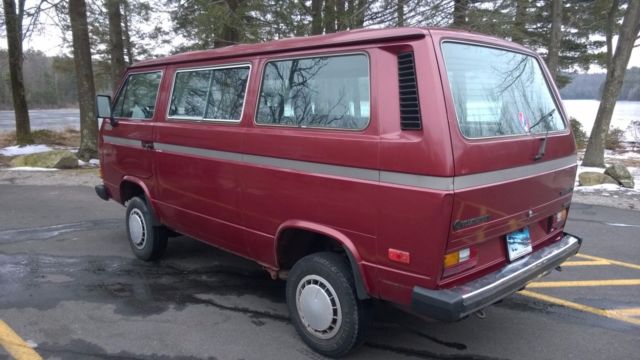 1987 Volkswagen Bus/Vanagon overnight package, fold down rear seat and cushions