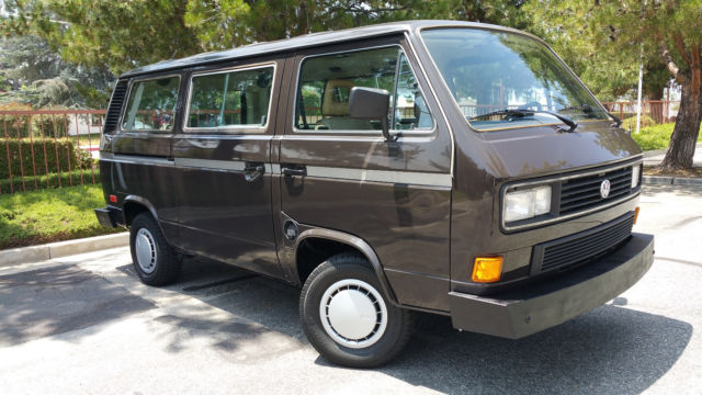 1987 Volkswagen Bus/Vanagon A/T with Aircon