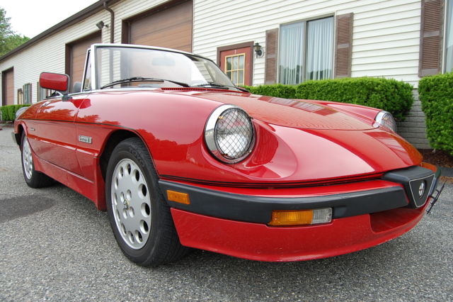 1988 Alfa Romeo Spider Red with Grey Interior Very Good Condition