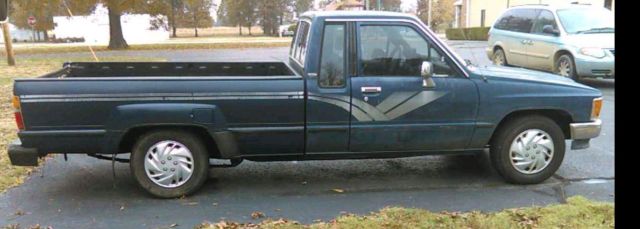 1988 Toyota Other DLX Extended Cab Pickup 2-Door