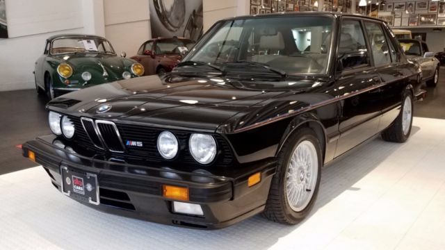 1988 BMW M5 --