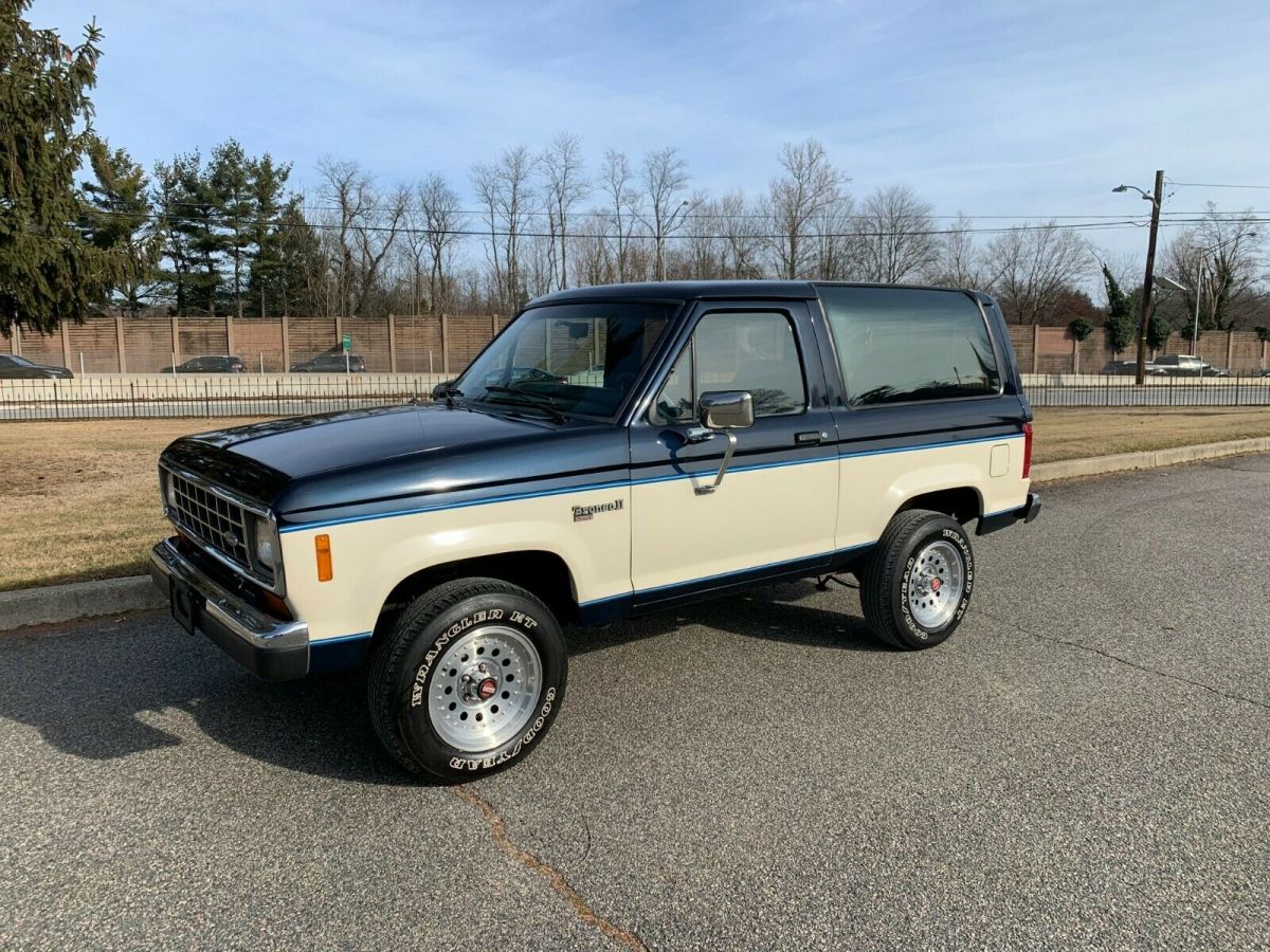 1988 Ford Bronco ll ONLY 50K ACTUAL MILES!  ONE OWNER!