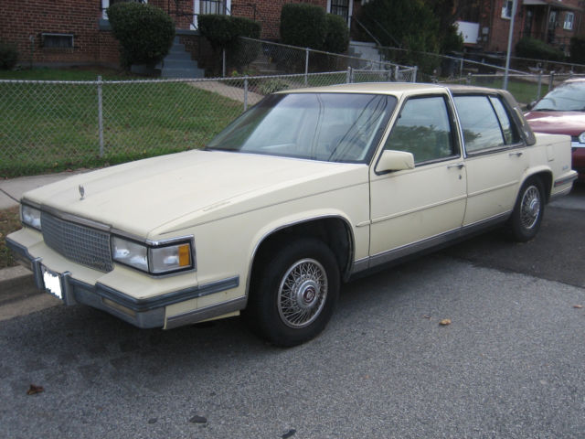 1988 Cadillac DeVille Standard