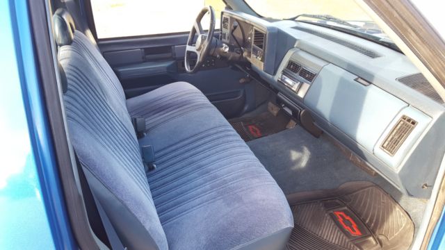 1988 chevy truck interior