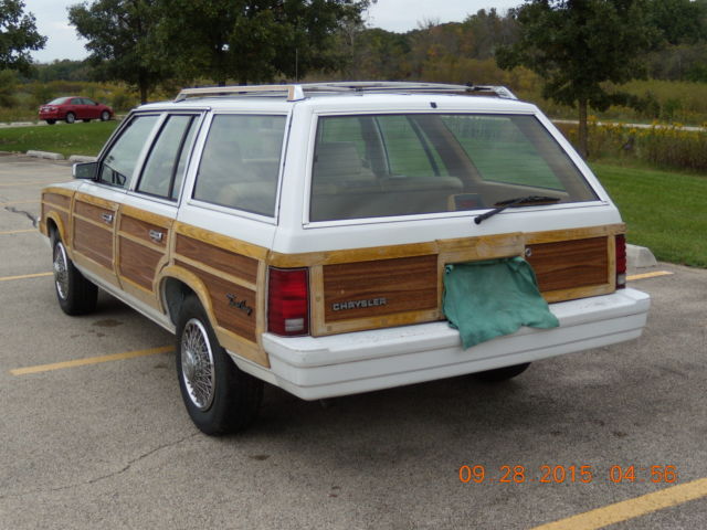 1988 Chrysler Town & Country Town & Country