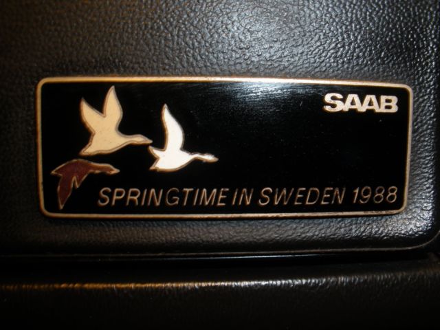 1988 Saab 900 Convertible SIS?