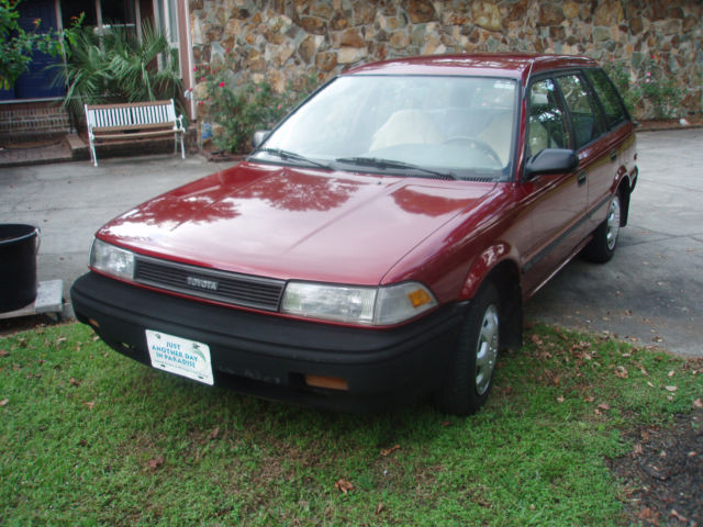 1988 Toyota Corolla Lamd skin ft covers, rear cloth