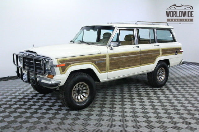 1988 Jeep Wagoneer RESTORED LIFTED AC FUEL INJECTED V8