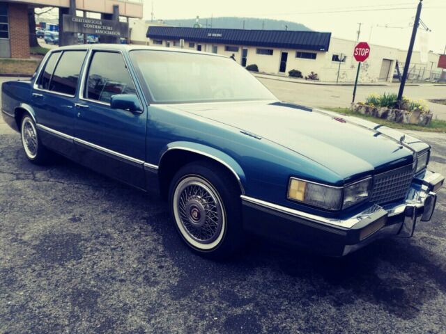 1989 Cadillac DeVille METALLIC BLUE