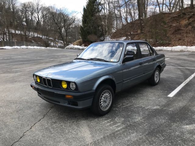 1989 BMW 3-Series 320i