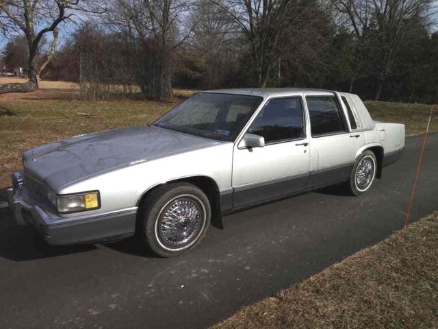 1989 Cadillac DeVille Sedan