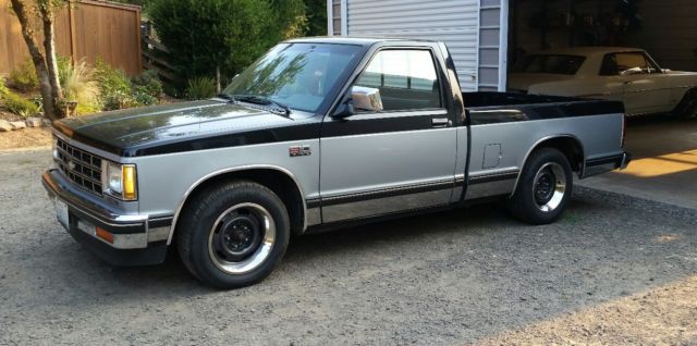 1989 Chevrolet S-10 Tahoe