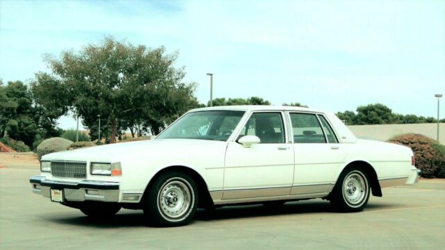 1989 Chevrolet Caprice COPO 9C1 FREE ENCLOSED  SHIPPING WITH "BUY IT NOW"