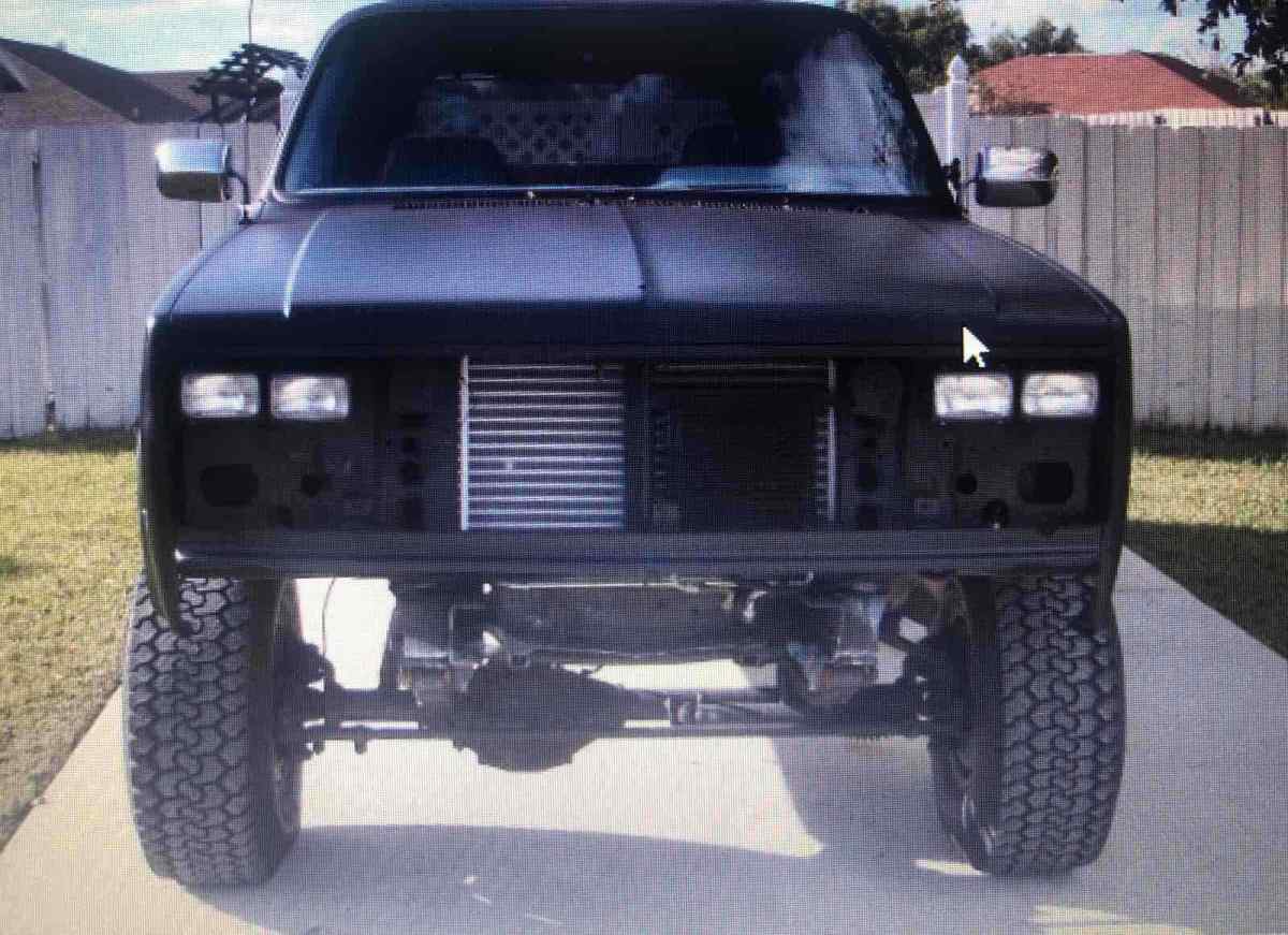 1989 Chevrolet V1500 Suburban V1500
