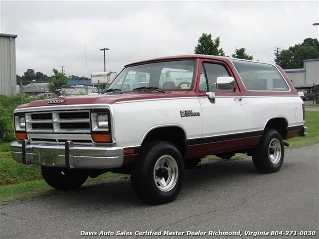 1989 Dodge RAMCHARGER 100 2dr 4x4