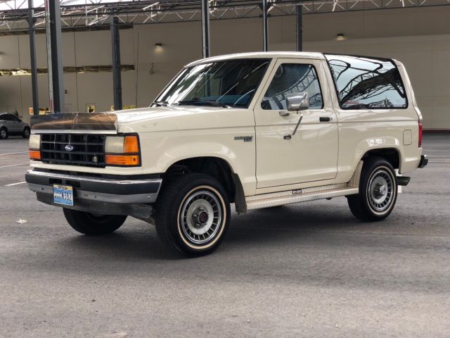 1989 Ford Bronco II 2 Owner~ Rust Free~4x4~All Original