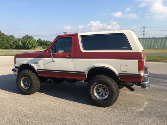 1989 Ford Bronco XLT Custom