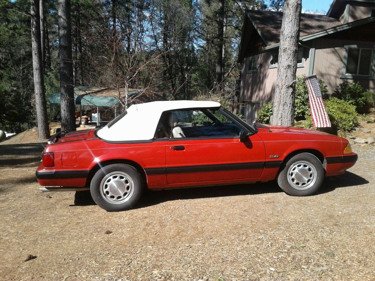 1989 Ford Mustang 2dr Convertible LX Sport 5.0L