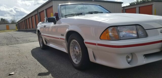 1989 Ford Mustang Convertable