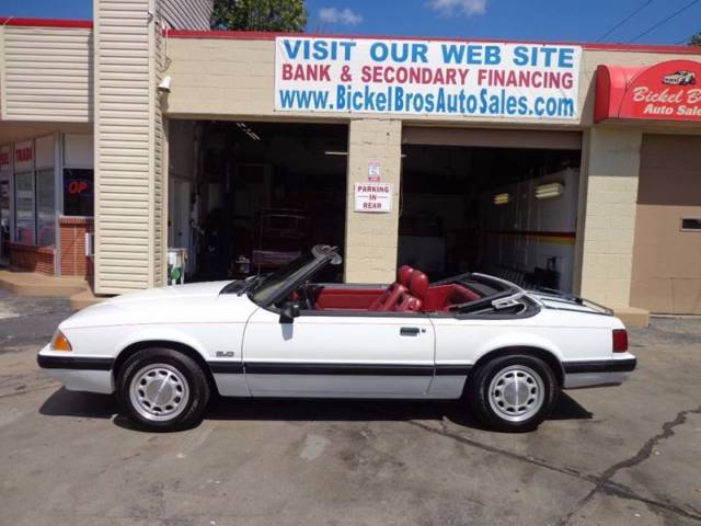 1989 Ford Mustang LX Convertible