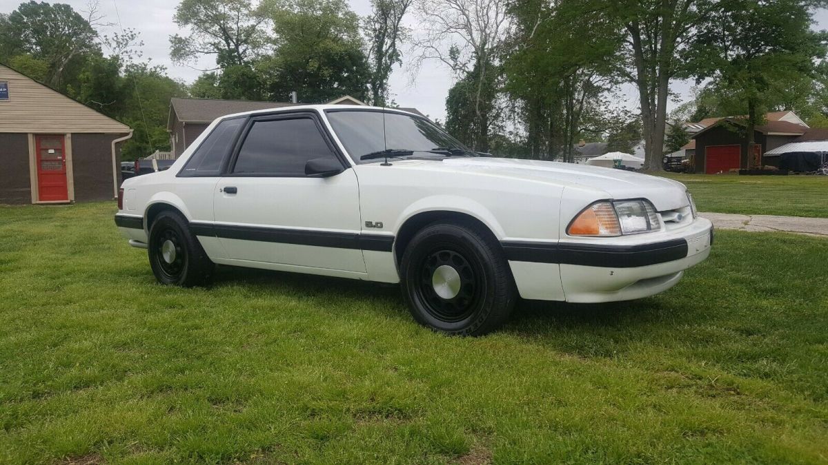 1989 Ford Mustang LX Special Service Package