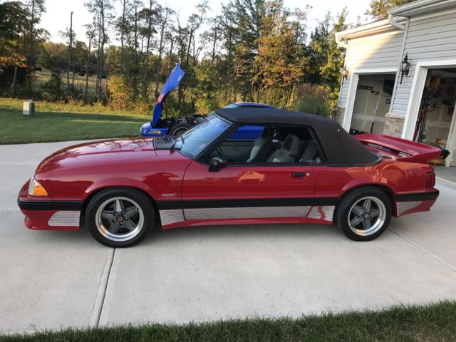 1989 Ford Mustang GT Saleen