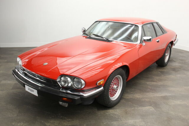 1989 Jaguar XJS Coupe Rouge Collection Edition