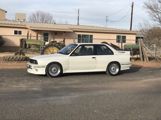 1989 BMW M3 S54 and evo trim