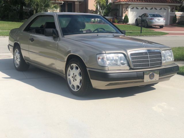 1989 Mercedes-Benz 300-Series 3.0 Coupe