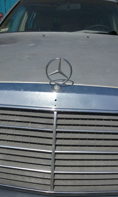 1989 Mercedes-Benz 300-Series