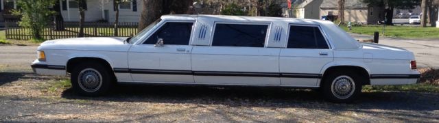 1989 Mercury Grand Marquis Limousine
