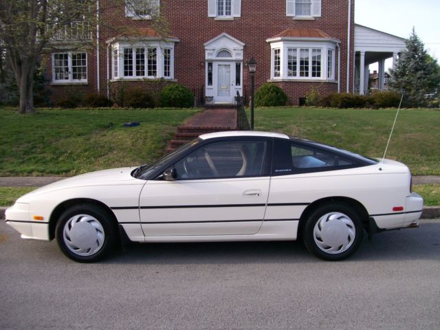 1989 Nissan 200SX SE