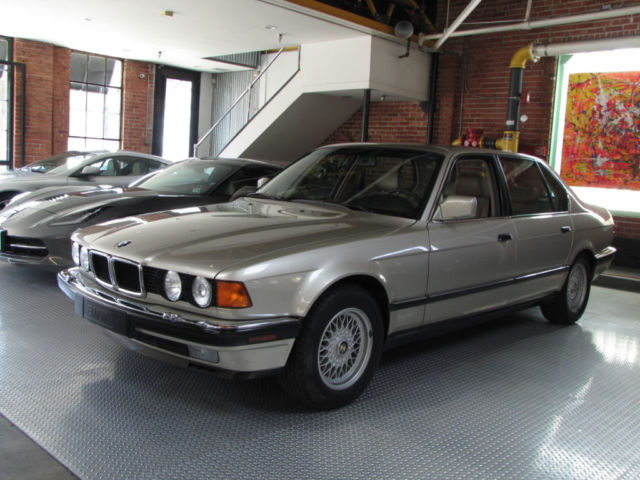 1990 BMW 7-Series 750iL