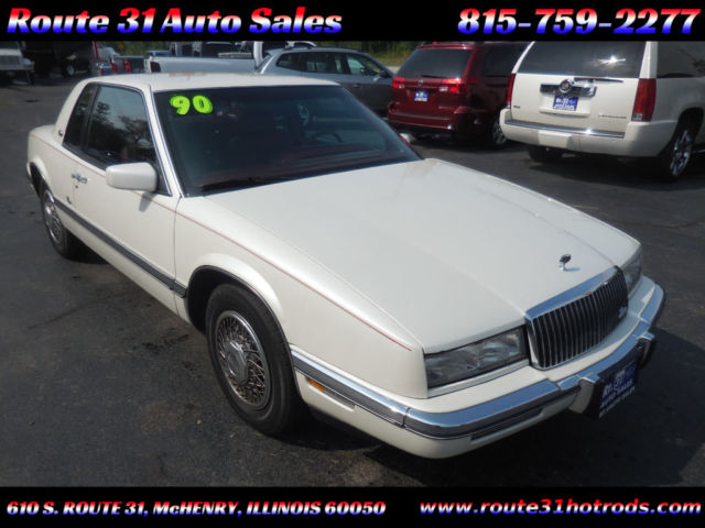 1990 Buick Riviera 2dr Coupe