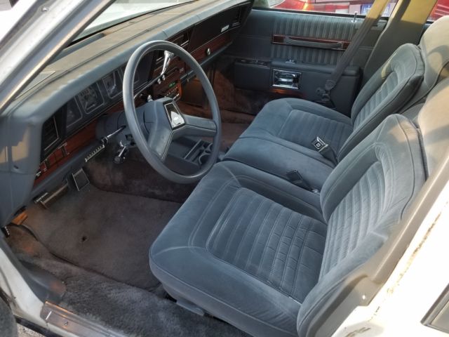 1990 Chevrolet Caprice Brougham