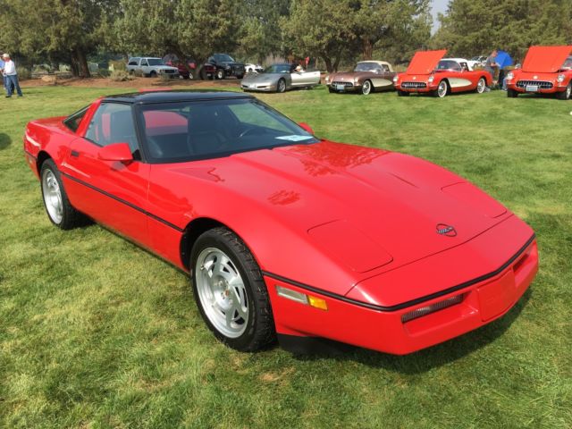 1990 Chevrolet Corvette #259 of the first 300 cars released to the public