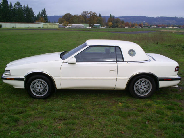 1990 Chrysler T&C MASERATI