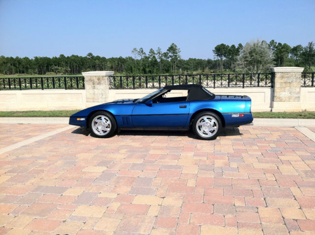 1990 Chevrolet Corvette Roadster