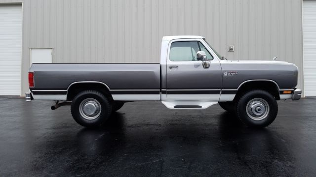 1990 Dodge Other Pickups Base Cab & Chassis 2-Door