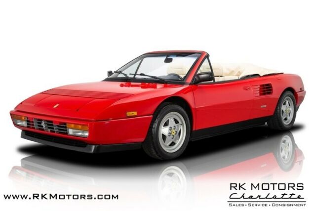 1990 Ferrari Mondial T --