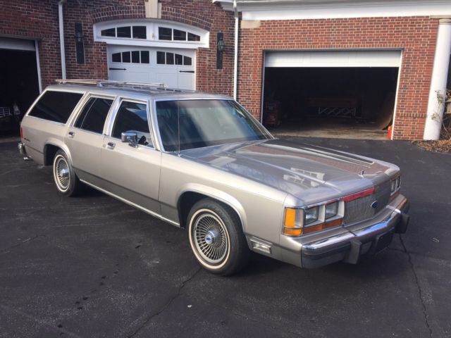 1990 Ford Crown Victoria LX