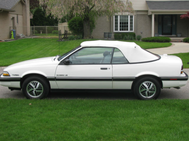 1990 Pontiac Sunbird