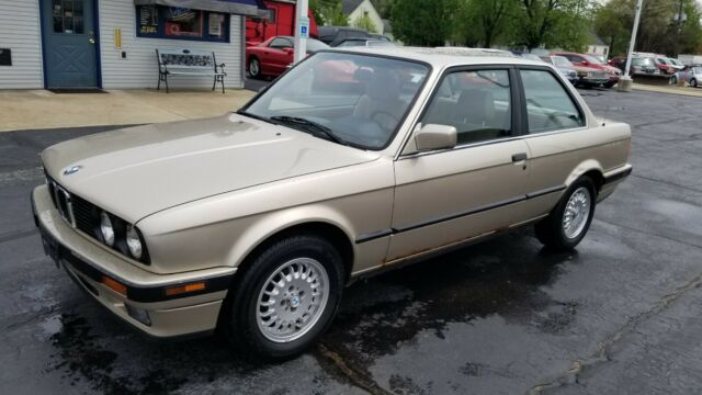 1991 BMW 3-Series 325i 2dr Coupe