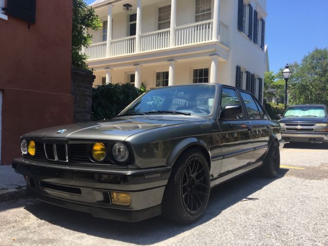 1991 BMW 3-Series 318I